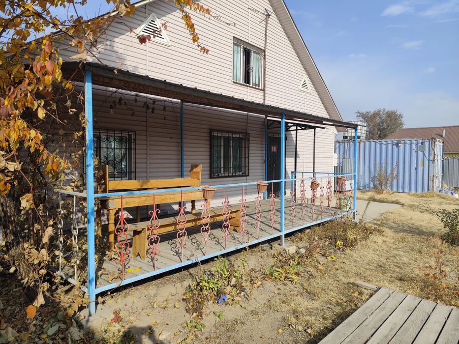 Продам дачу с зоной отдыха в г. Конаев