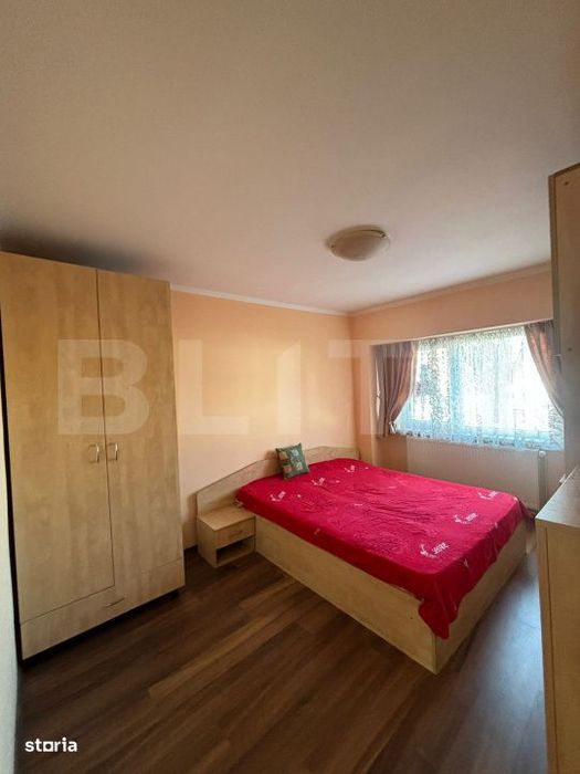 Apartament 4 camere, ETAJ 1, Bulevardul Independentei - cu loc de parc