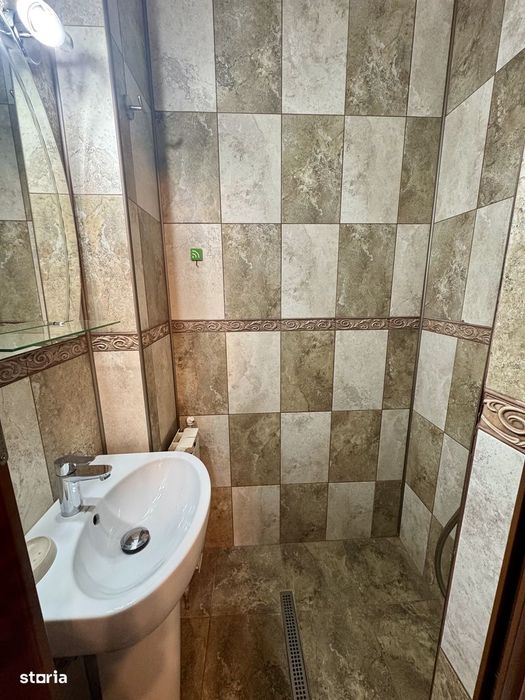 Inchiriez apartament 2 camere, central, Episcopiei