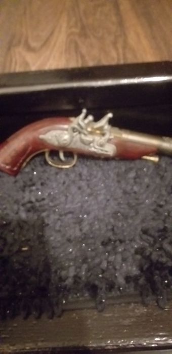 Bani și obiecte de colecție în stare perfectă