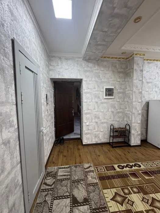 Сдаётся квартира УРДА улица Алишера Навои 2-комнат р-н Шайхантахурский