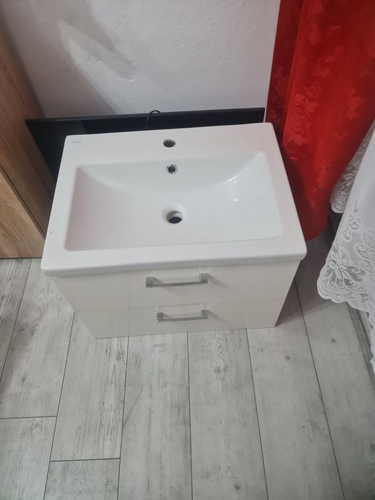 Wc + lavoar și bază