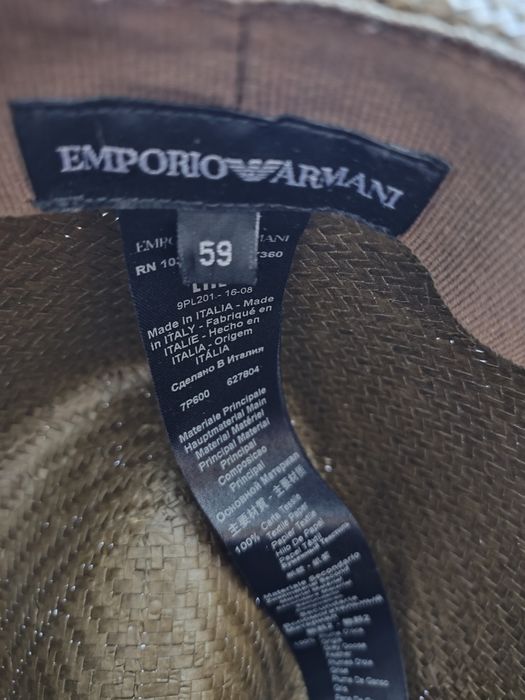 Armani сламена шапка