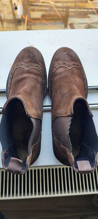 Vând ghete bărbătești