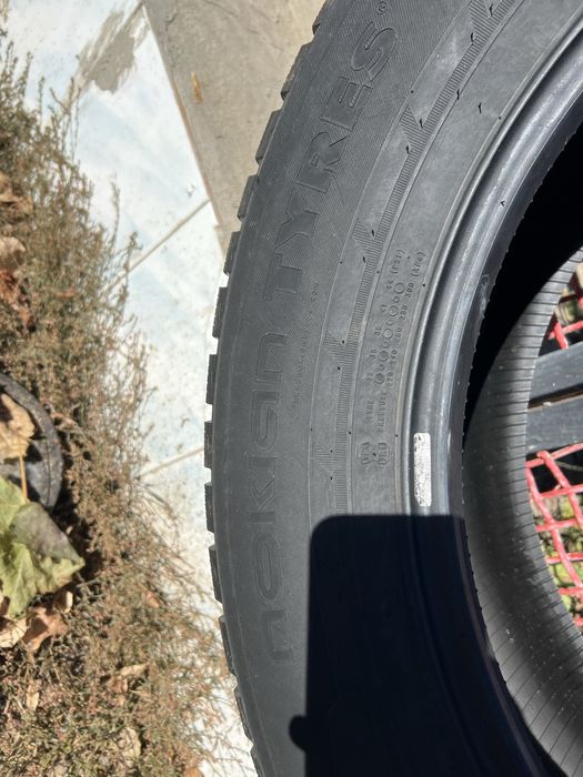 R 20/275/60 б/у 2 сезона