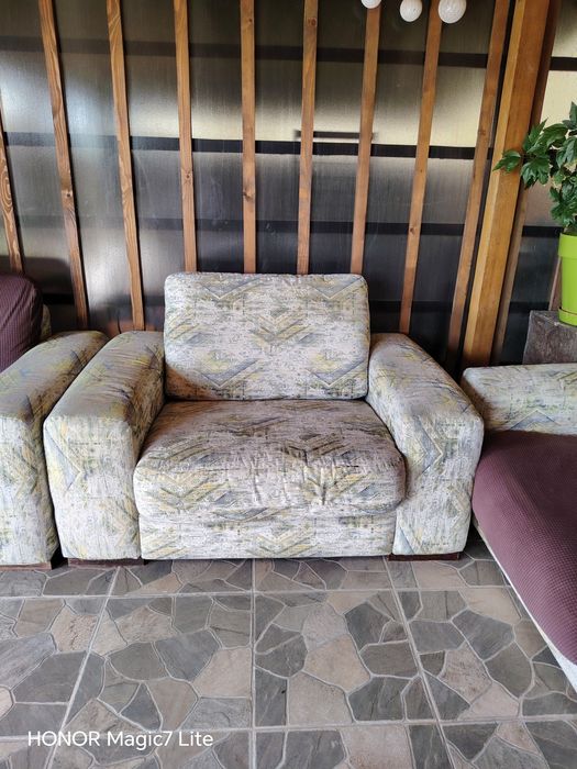 Set canapea cu fotolii