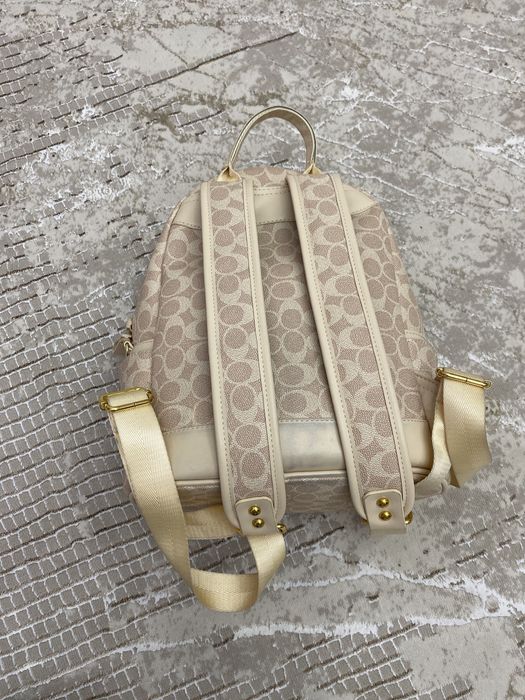 рюкзак-сумак от coach