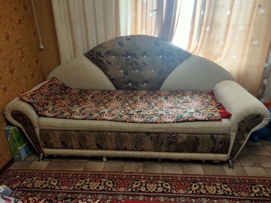 Продам диван, стенка комплект в зал