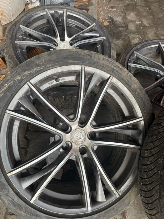 Vând jante pe 19