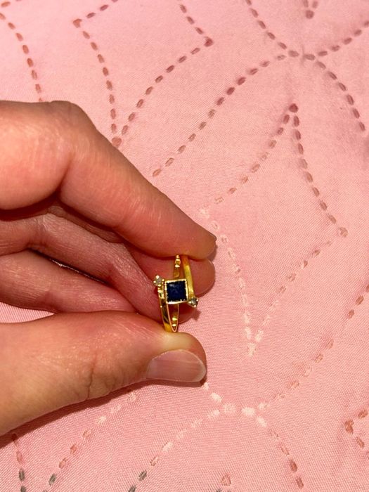 Кольцо с Сапфиром и бриллиантами серебряное