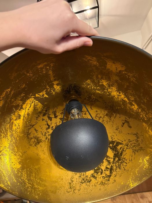 Vand Lustrǎ moderna