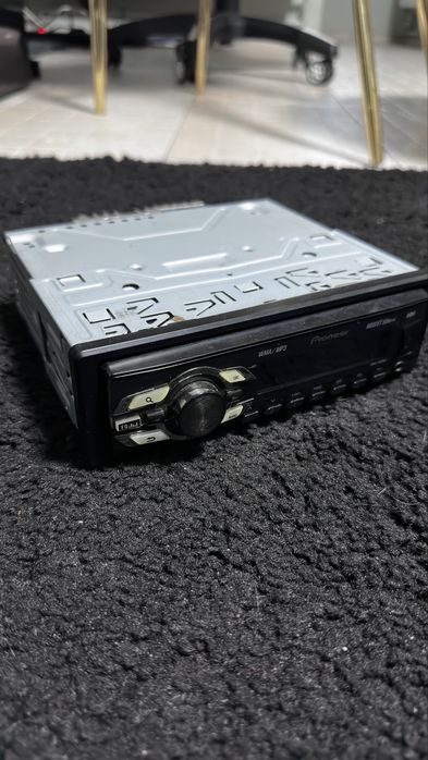 Player Auto Pioneer MVH-1400B