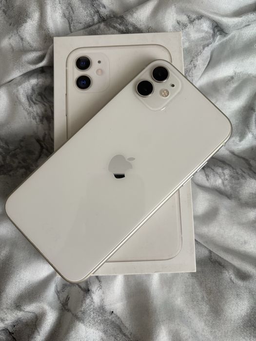 Продам Айфон 11, 64гб