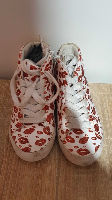 Детски високи кецове