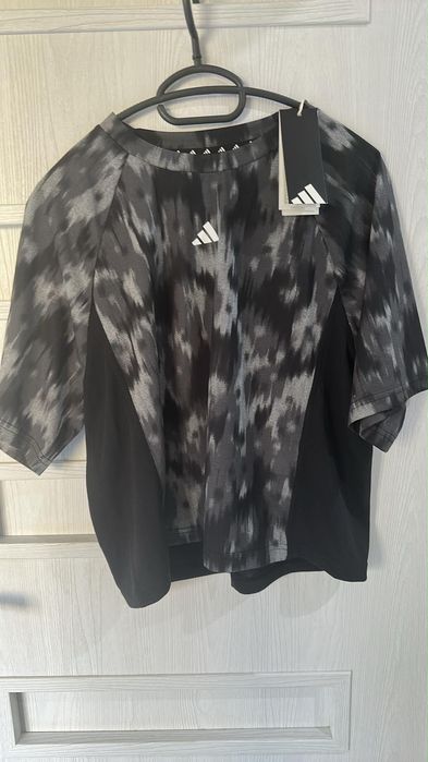 Дамска тениска Adidas