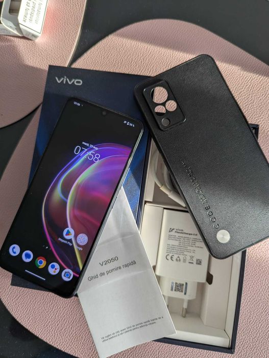 Vivo V21 5G, versiunea 8 gb. / 256 gb.