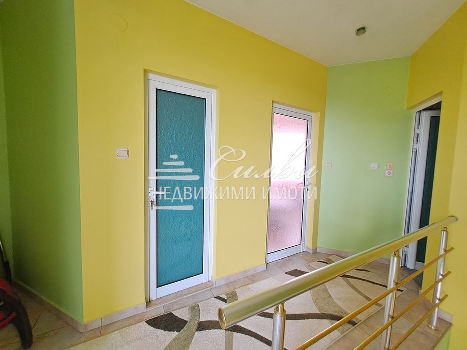 Продава се Къща в Шумен, Гривица - 150 кв.м за 1467 €/кв.м - Снимка #12