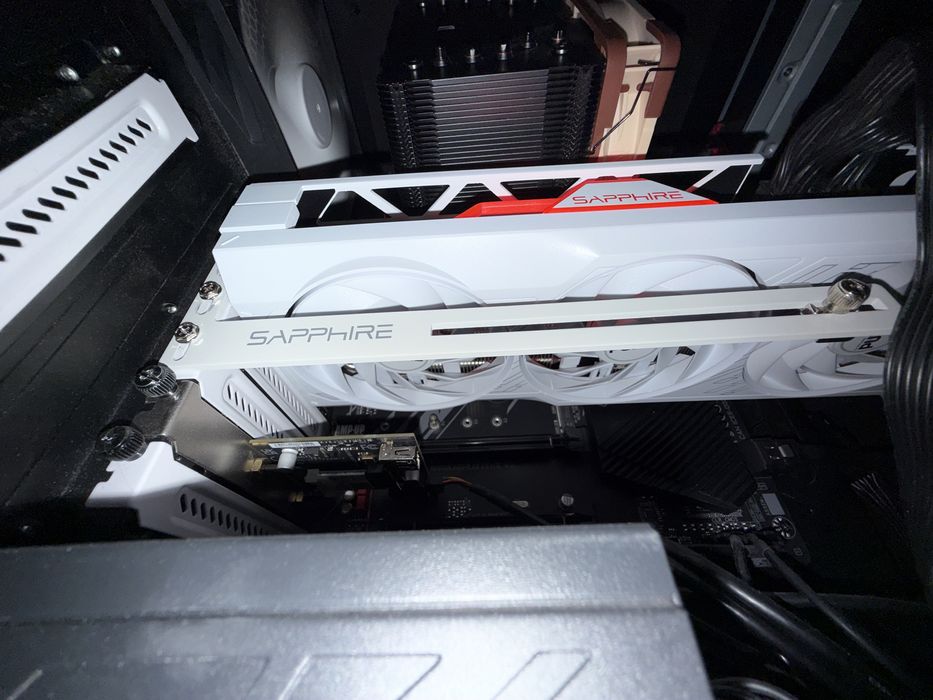 Sapphire  pure AMD 7800 xt OC 16 GB