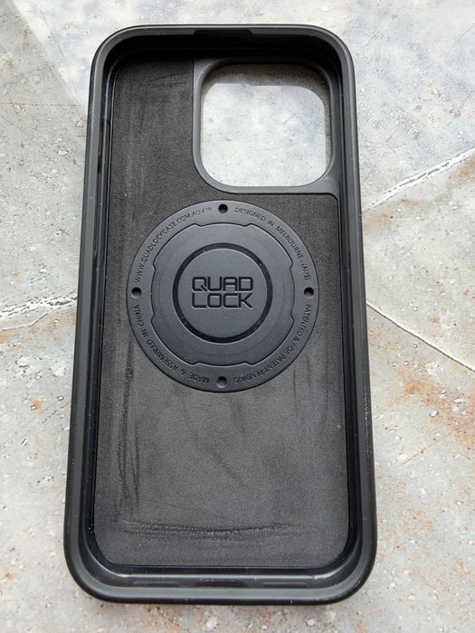 Husa Quad Lock iPhone 14 Pro