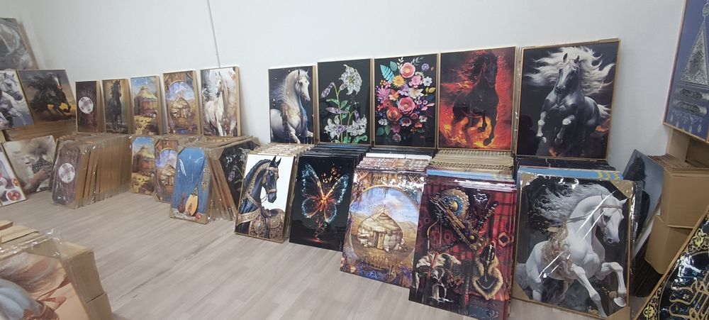 Әртүрлі тақырыптағы картиналар