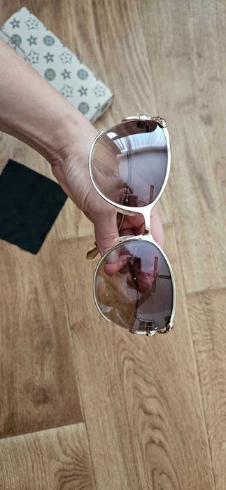 Оригинални слънчеви очила Cavalli