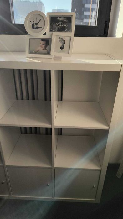 Vand KALLAX etajeră cu 4 organizatoare, alb, 147x112 cm