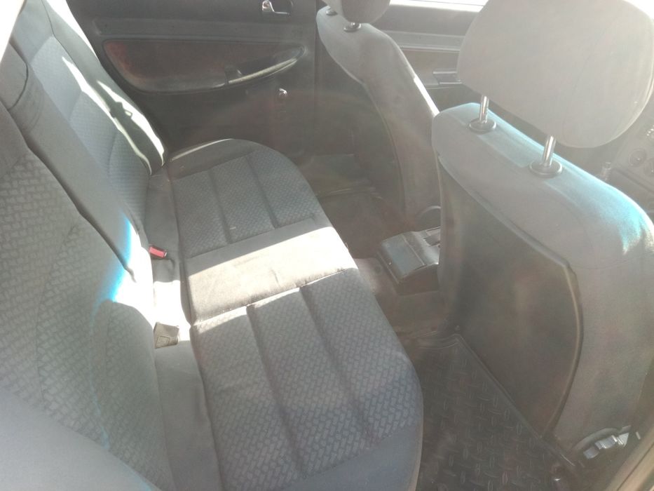 Продам Ауди А4 1995года