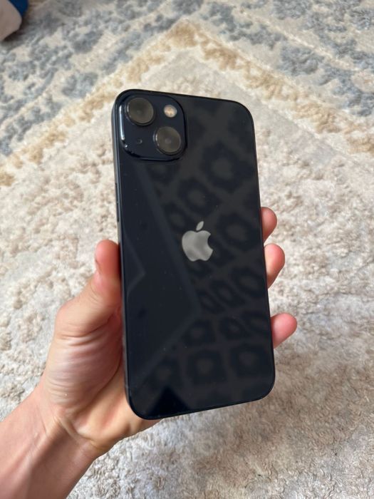 продам айфон 13 256гб