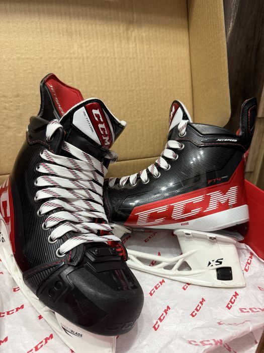 Коньки CCM JetSpeed FT4 PRO