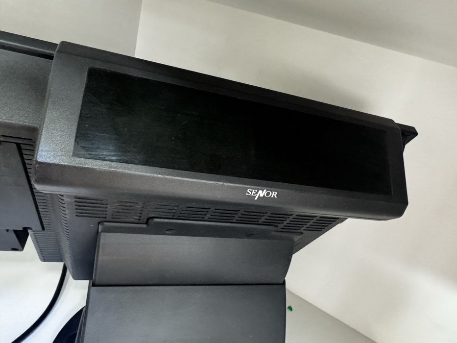 Моноблок - кассовый терминал POS-моноблок Senor