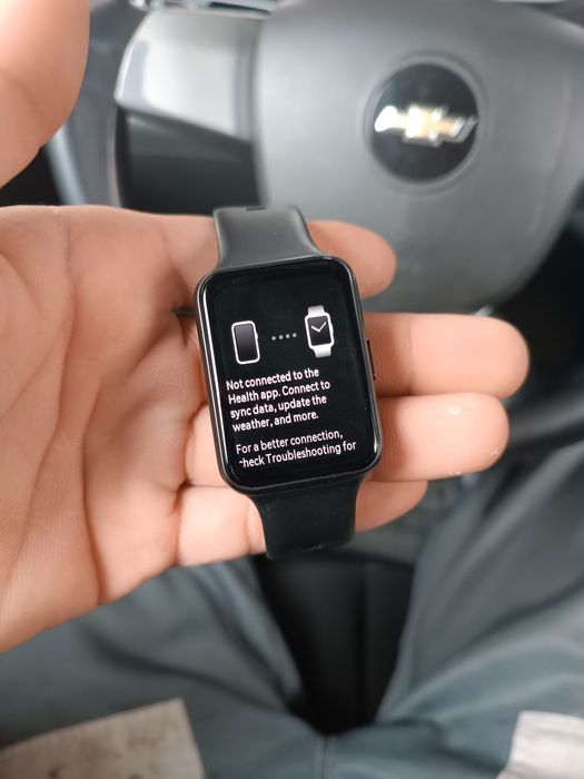 Huawei iwatch sotiladi holati ideal ,arginal soğot lbboy telga ulanadi