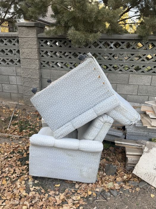 Кресла отдам бесплатно