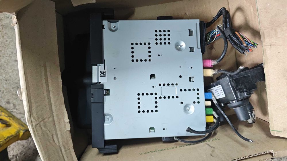 Mini Countryman CD Навигация LCD R61 Мини купър