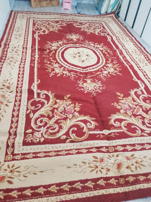 Кілем сатылады продаётся ковер