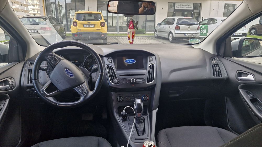 Ford Focus 1.5 tdci 2017 euro 6 Sau schimb cu Logan gaz,