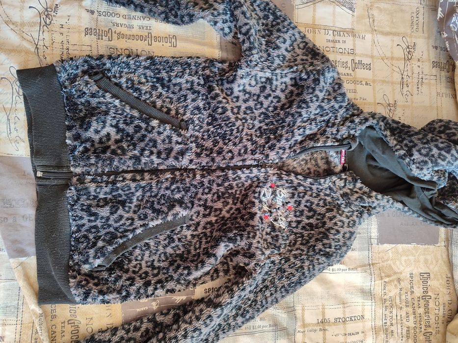 Яке , горници и жилетки