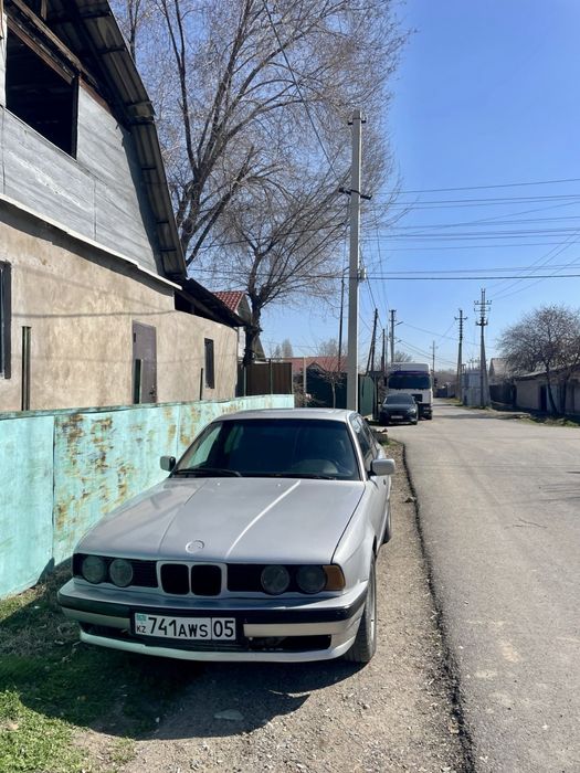 продам е34 1991 года обьем 2.5