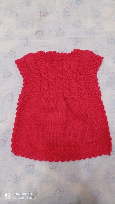 Жилетка на девочку от 6 месяцев ручная работа