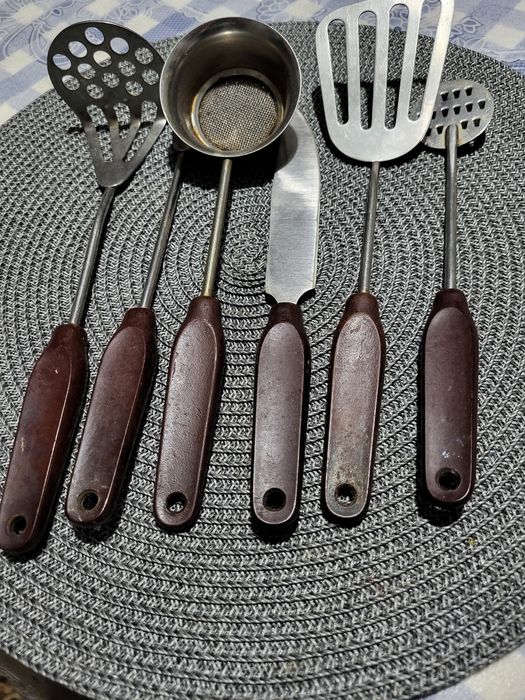 Ножове и др прибори