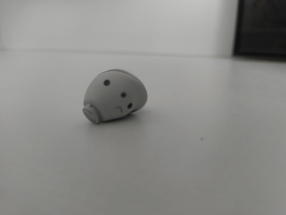 Buds pro  синий цвет