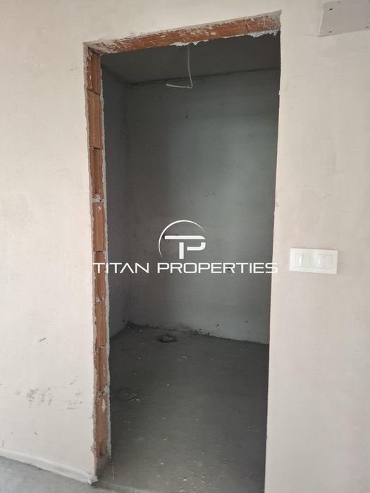 Продава се Тристаен апартамент в Пловдив, Христо Смирненски - 125 кв.м за 1560 €/кв.м - Снимка #5