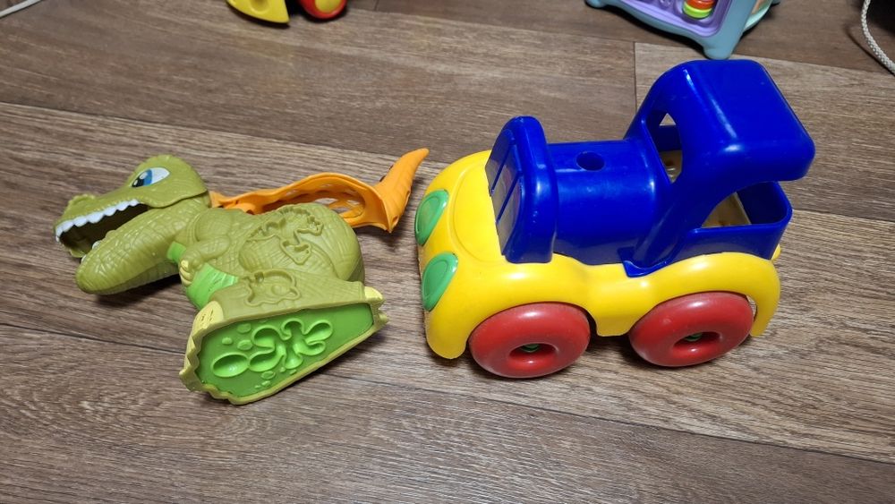 Пакет игрушек для деток
