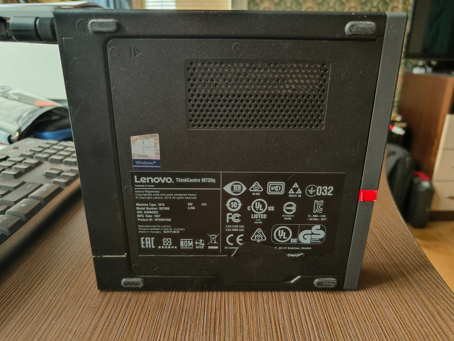 Мини компютър Lenovo ThinkCentre M720Q