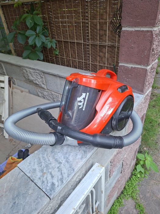 Продаются два пылесоса samsung и tefal