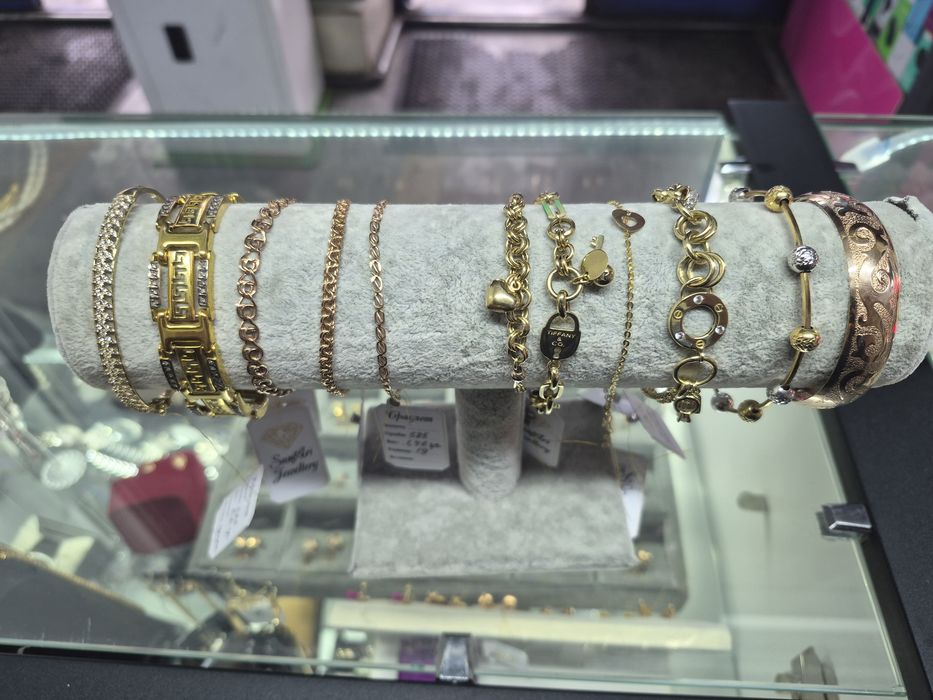 Золото серьги цепи браслеты  продам