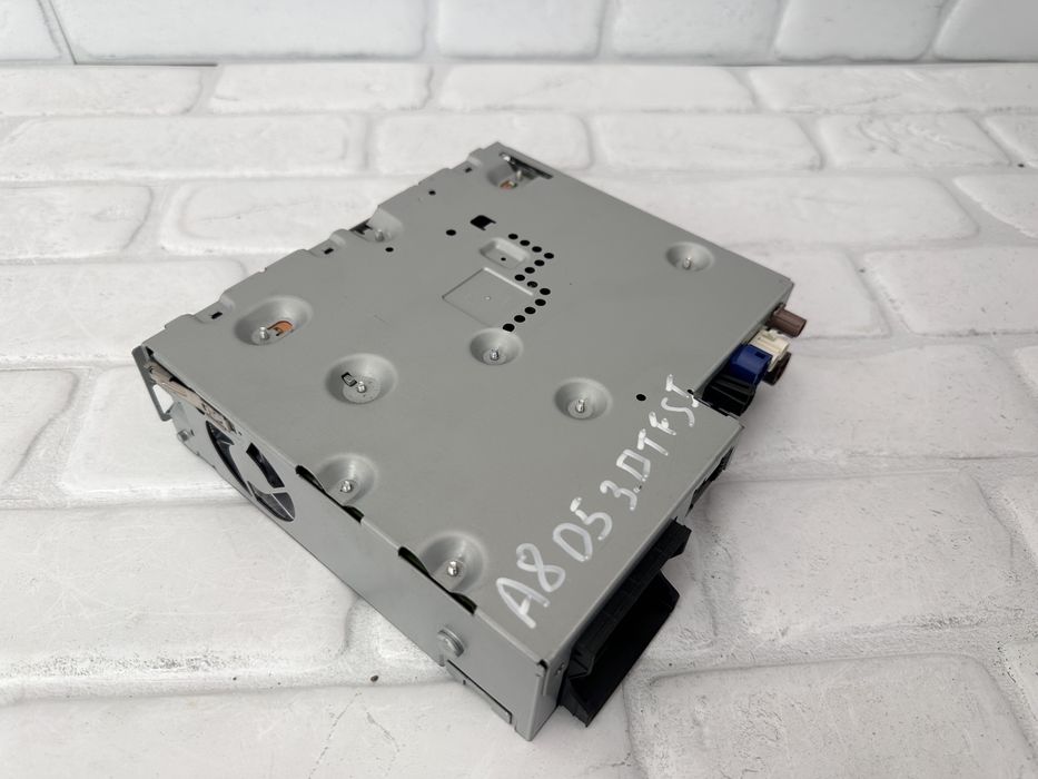 Медиа модул компютър AUDI A6 A7 A8 4K0035084A