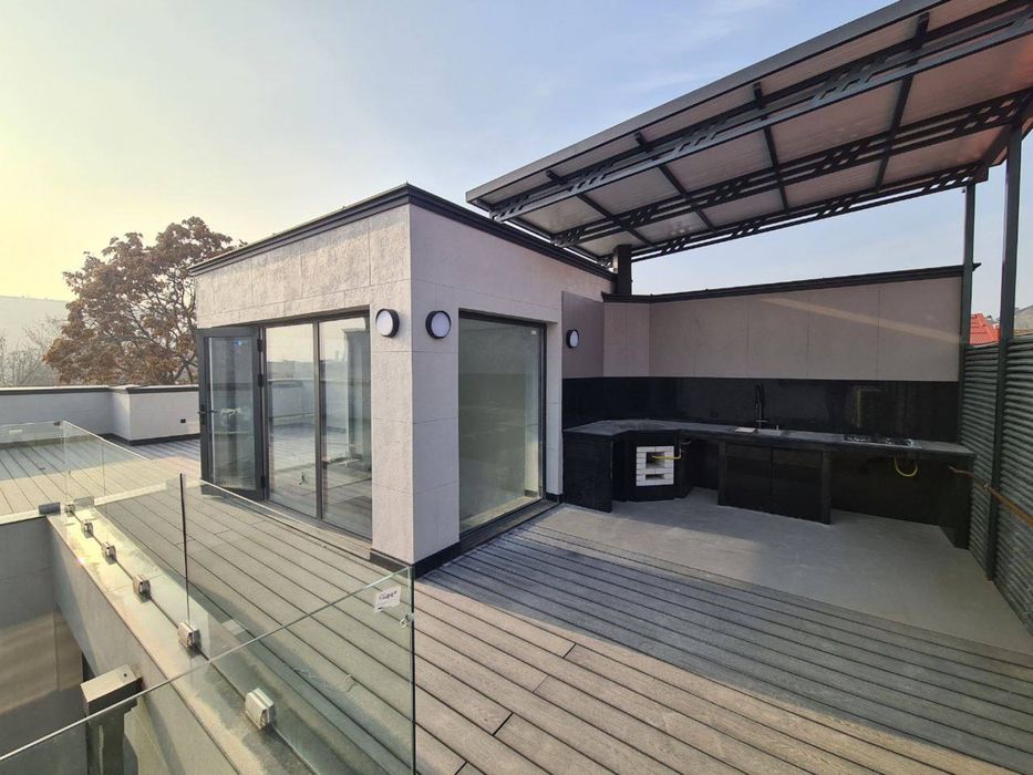 Тёплый семейный дом