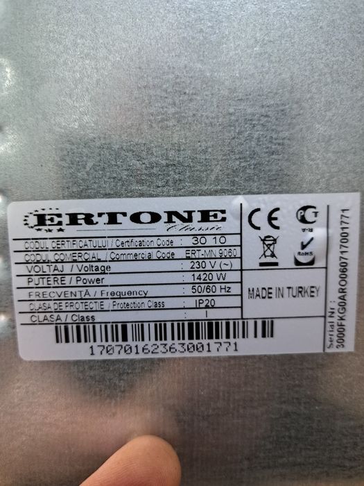 Cuptor electric ERTONE