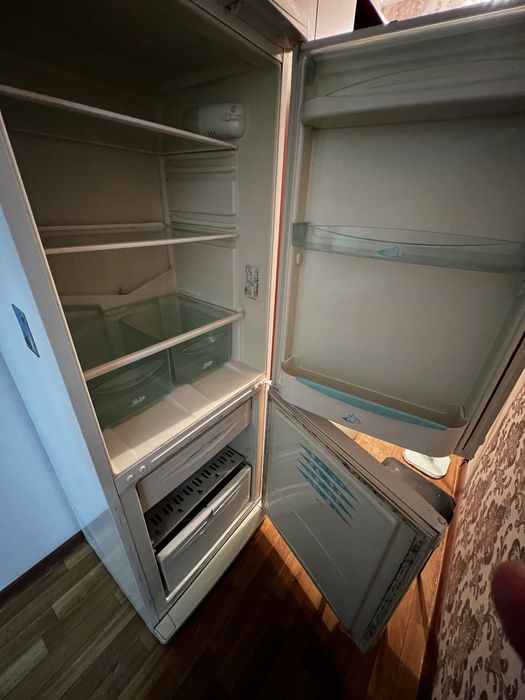 Холодильник Stinol