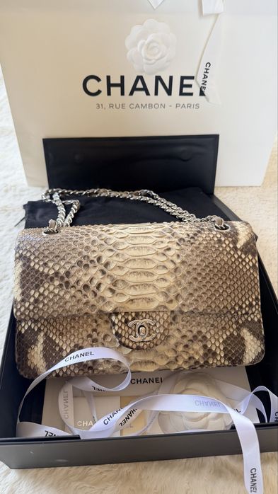Chanel geanta piele naturală